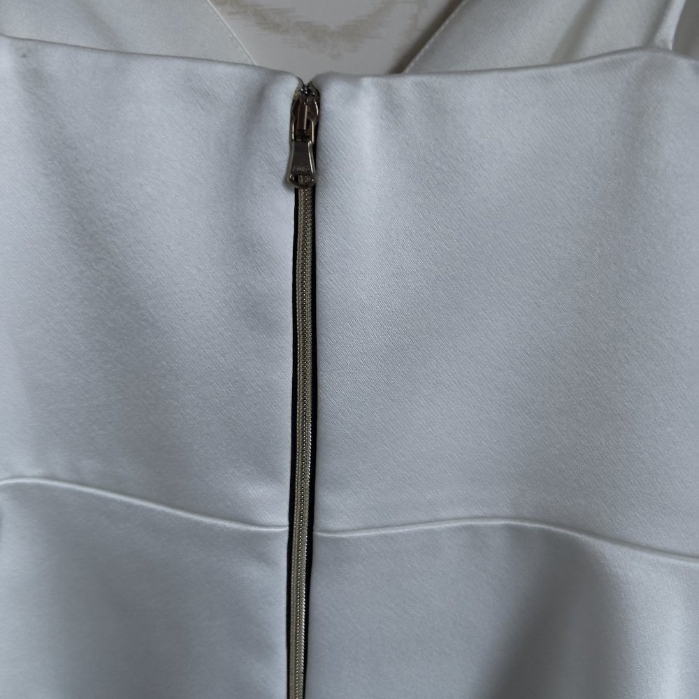 L'AGENCE White/Pearl Satin Bustier Top Size 6 - Picture 3 of 5